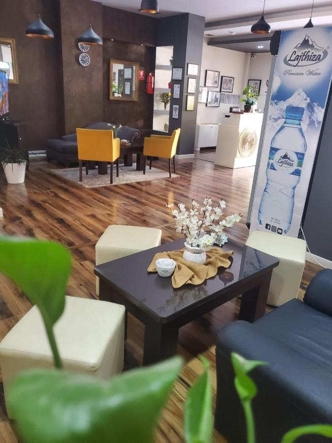 Hotel Alysa קורצ'ה מראה חיצוני תמונה