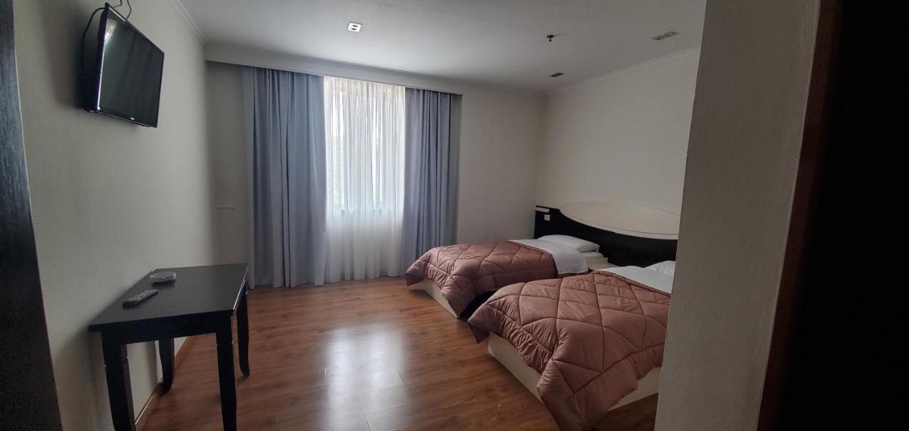Hotel Alysa קורצ'ה מראה חיצוני תמונה