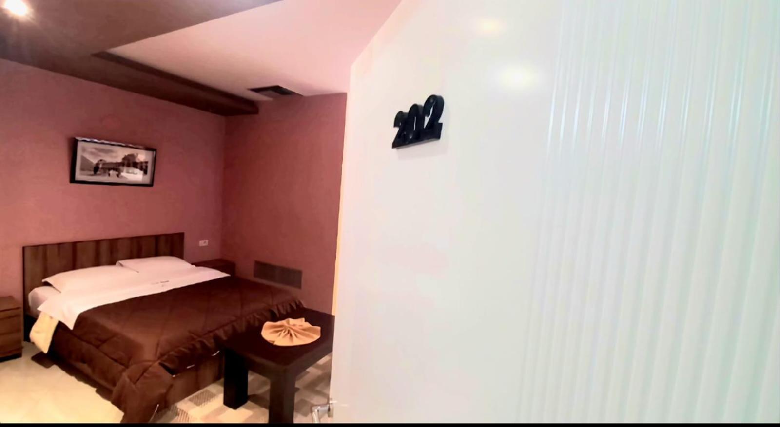 Hotel Alysa קורצ'ה מראה חיצוני תמונה